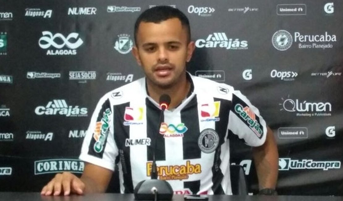 Rafael Tavares e Leanderson definem novos clubes; Kivel incentiva Fut-7 em Sergipe