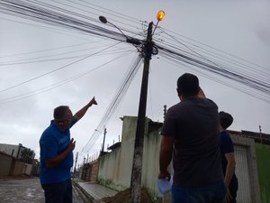 [Vídeo] Curtos-circuitos em fiação apavoram moradores do bairro Santa Esmeralda