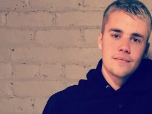 Justin Bieber cancela carreira para 'se rededicar a Cristo', diz site