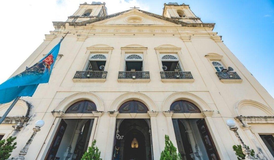 Procissões movimentam diversas vias do Centro de Maceió neste fim de semana