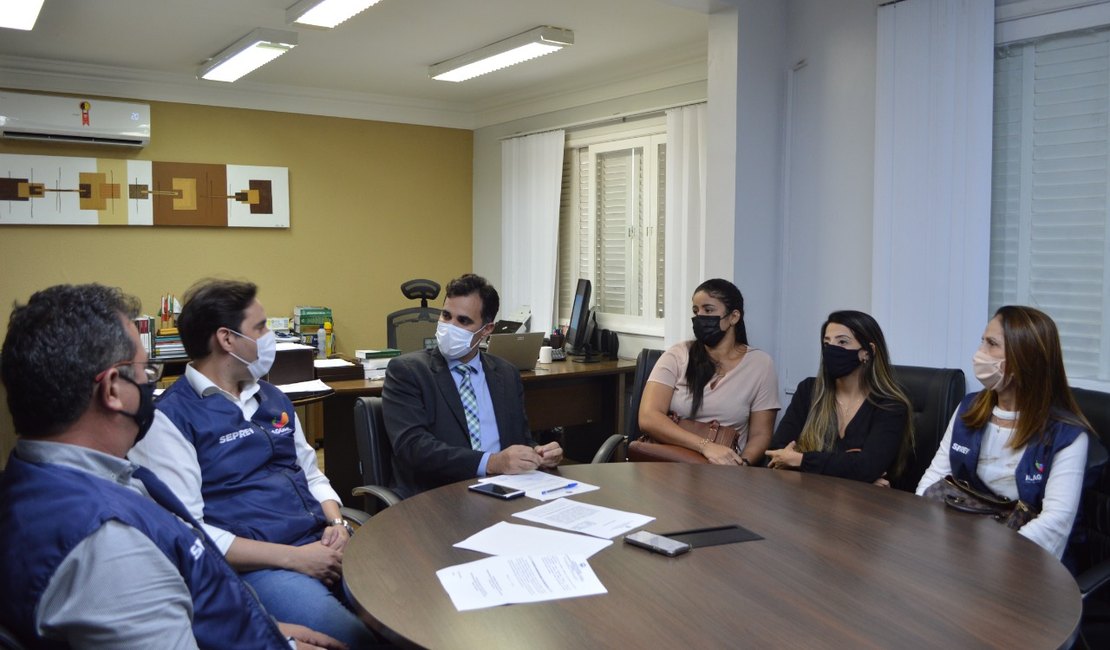 Defensoria Pública e Seprev firmam termo de cooperação para expandir serviços da Casa de Direitos em Maceió e Arapiraca