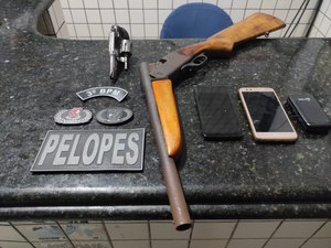 Jovem de 18 anos é preso por porte de irregular de armas em São Sebastião