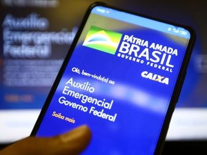 Gastos de senadores com cota pagaria 43 mil parcelas do auxílio emergencial