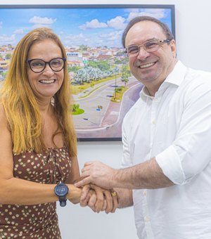Aurélia Fernandes aceita convite e confirma candidatura no chapão do MDB; 'Convite feito, convite aceito'