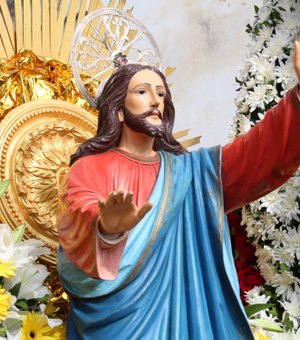 Festa de Bom Jesus dos Navegantes tem início com translado da imagem do santo de Penedo para Piaçabuçu