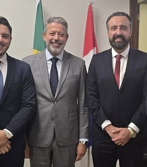 Investimento de R$ 12 milhões viabilizado por Arthur Lira garante nova estrada de acesso à Palatéia, maior polo produtor de ostras de AL