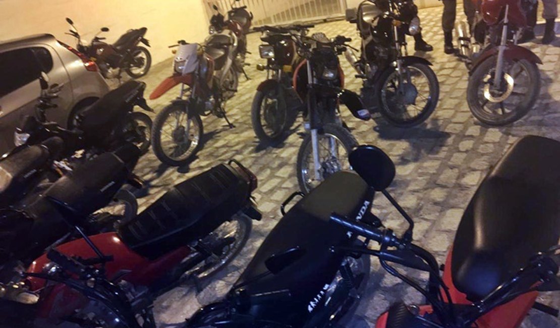 Operação apreende mais de 30 motos no Sertão