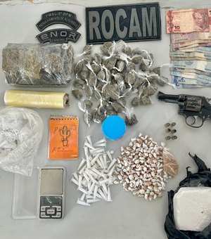 Polícia apreende maconha, cocaína e crack em residência e prende homem por tráfico