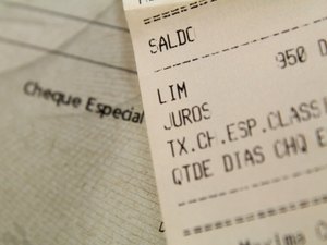 Cheque especial terá juros limitados a partir de segunda-feira (06)