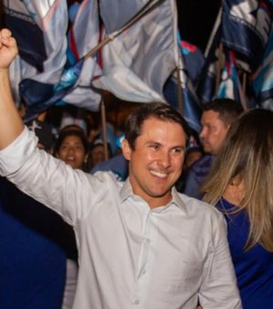 Zé Luiz será eleito prefeito em Olho d’Água das Flores, diz pesquisa