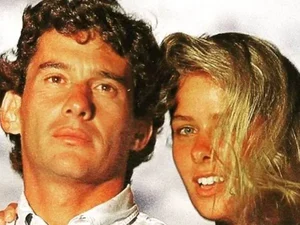 Adriane Galisteu homenageia Ayrton Senna no dia de sua morte: 'Pra sempre'