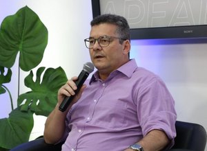 Governo paga quase R$ 14 milhões em processos a servidores da Educação