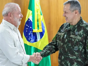 Ministro da Defesa diz que novo comandante do Exército terá que fazer “costuras internas”