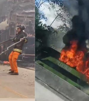 [Vídeo] Ônibus pega fogo na BR-101, próximo a Joaquim Gomes