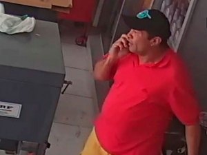 [Vídeo] Homem é flagrado furtando celular em posto de gasolina no Farol