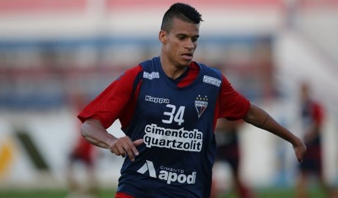 ?Cansei de tentar acordo com o Asa, por isso tive que acionar a justiça?, afirmou Thallyson