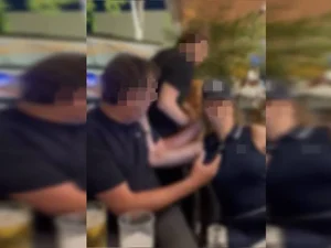 Mulher é agredida em shopping após se envolver com homem casado