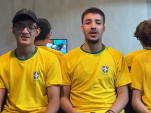 Três Copas depois: Vídeo de mãe com os filhos emociona torcedores brasileiros