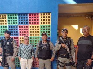 Ameaça de invasão, leva polícia e diretora a fazerem revistas em escola de Messias
