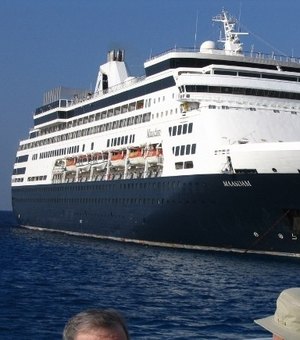 Cruzeiro com 1,3 passageiros fica à deriva no mar da Noruega