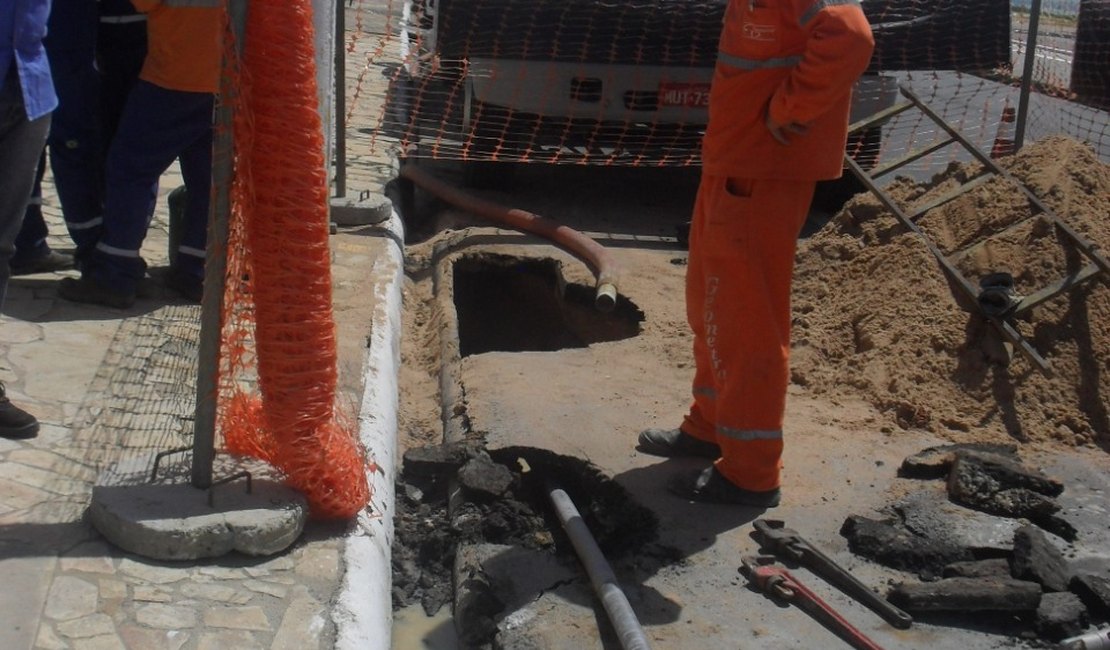 Arsal fiscaliza obras de interligação de gasoduto em Jacarecica