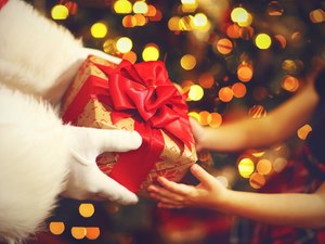 Real Alagoas distribui 300 presentes para crianças carentes do B. Bentes