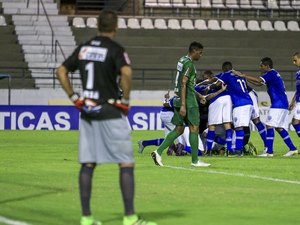 Com tranquilidade, CSA vence Coruripe no Rei Pelé e reassume liderança do grupo B 