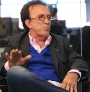 Moacyr Franco revela mágoa com o SBT após demissão