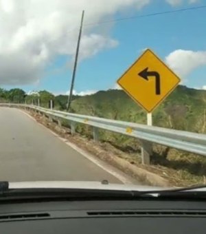 Adolescente de 14 anos é resgatado ao tentar viajar sozinho de bicicleta por rodovia em AL