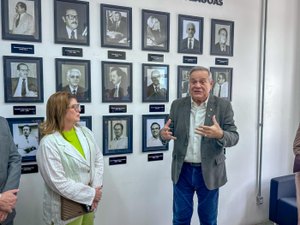 Ronaldo Lessa inaugura Galeria dos Vice-Governadores de Alagoas