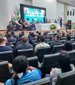 Prefeitura de Palmeira dos Índios apresenta aplicativo Anjos da Guarda durante workshop sobre Segurança Escolar