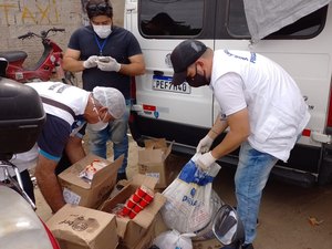 Cerca de 200 kg de alimentos impróprios são apreendidos em feira no Benedito Bentes