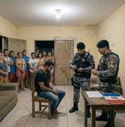 Homem agride esposa, ameaça familiares com facão e é preso por violência doméstica em Rio Largo
