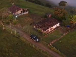 [Vídeo] Acusado de tentar matar esposa é preso pela Polícia Civil em Maribondo