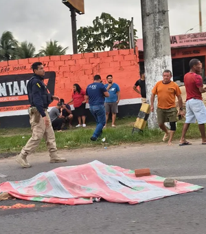 Jovem de 26 anos morre após colisão entre moto e caminhão no Eustáquio Gomes