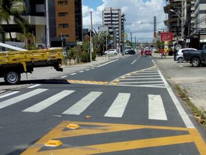 Nova Maceió revitaliza sinalização na Jatiúca e Santa Amélia