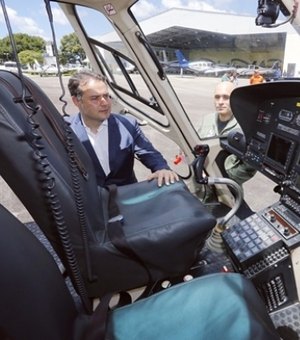 Renan Filho entrega duas novas aeronaves e hangar à Segurança Pública