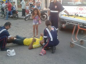 Ciclista fica ferido ao ser atingido por moto em Arapiraca