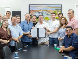 Luciano Barbosa confirma Renan Calheiros e Arthur Lira como seus senadores