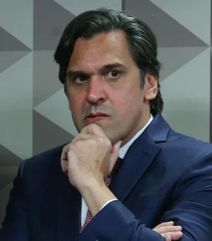 Isnaldo Bulhões tem acordo com Lula para ocupar Ministério das Cidades em 2027