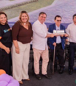 Creche em Arapiraca homenageia Helena Tereza dos Santos, matriarca do Grupo Coringa