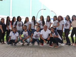 Escola Estadual Quintella Cavalcanti aprova mais de 100 alunos em universidades