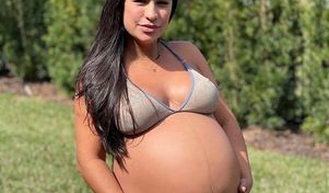 Simone revela que perdeu 16 kg após parto da filha caçula