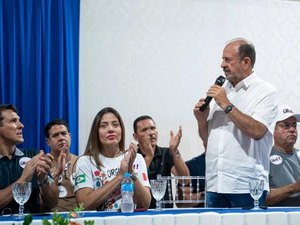 Em Olho D’Água das Flores, Antonio Albuquerque defende união política