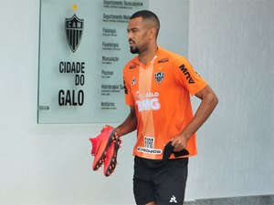 Atlético e Maicon Bolt não chegam a acordo, e CSA desiste de contratação