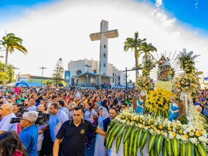 Fé, tradição e emoção marcam chegada da Cavalgada e encerramento da festa da padroeira de Arapiraca