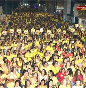 Mulheres fazem histórica caminhada apoiando Fernando Cavalcante