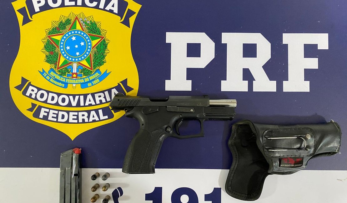PRF prende homem por porte ilegal de arma de fogo na BR 101