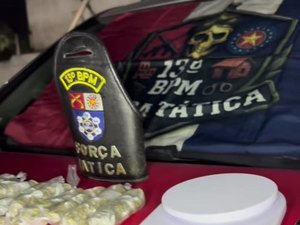 Homem é preso com maconha, oito garrafas de loló e cocaína no Jacintinho