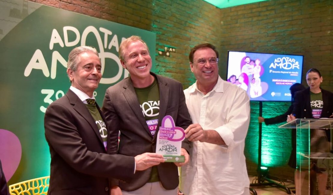 Luciano Barbosa destaca união de instituições em projeto de acolhimento social